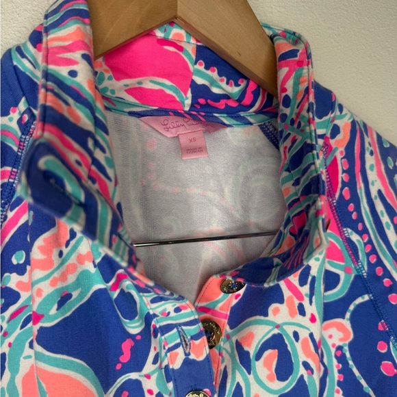 Lilly Pulitzer Captain Popover Iris Blue Pop Up Sweatshirt Pink blue Buttons - Picture 4 of 5